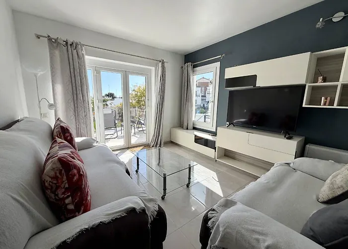 Tropicana 6c - With Sea Views, Large Terrace And Bbq *