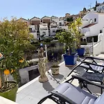 Tropicana 6c - With Sea Views, Large Terrace And Bbq * Нерха