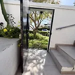 Апартаменты Tropicana 6c - With Sea Views, Large Terrace And Bbq *