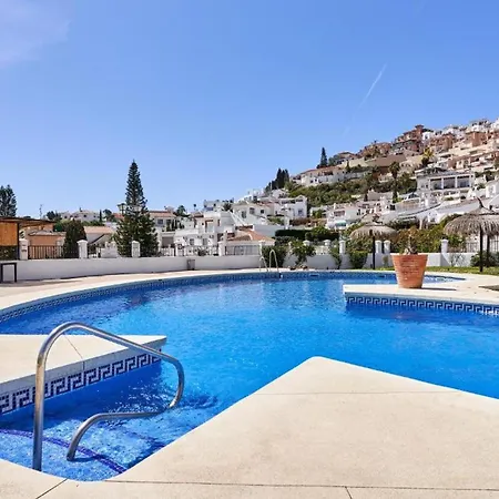 Tropicana 6c - With Sea Views, Large Terrace And Bbq