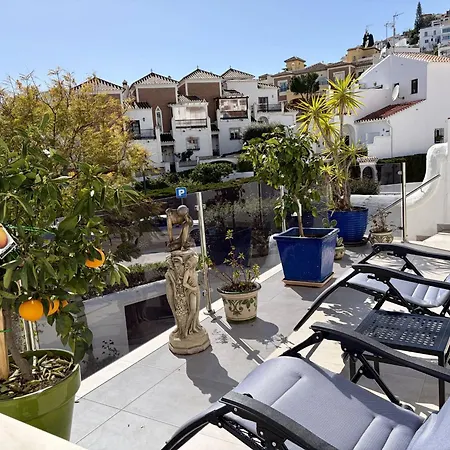 Tropicana 6c - With Sea Views, Large Terrace And Bbq * 内尔哈