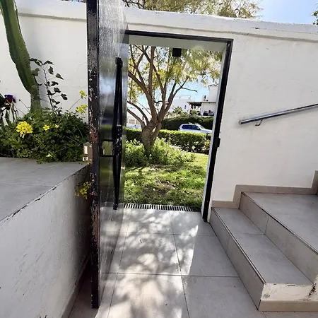 公寓 Tropicana 6c - With Sea Views, Large Terrace And Bbq *