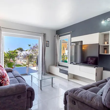 Tropicana 6c - With Sea Views, Large Terrace And Bbq 内尔哈