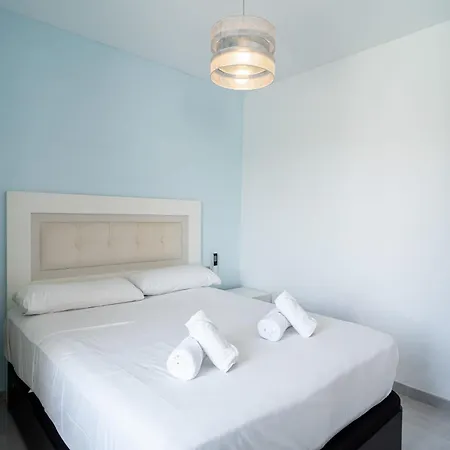 Tropicana 6c - With Sea Views, Large Terrace And Bbq Apartament *