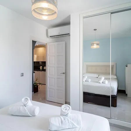 Tropicana 6c - With Sea Views, Large Terrace And Bbq