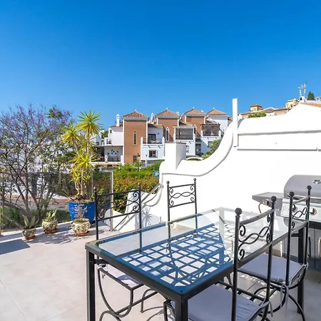 Tropicana 6c - With Sea Views, Large Terrace And Bbq *