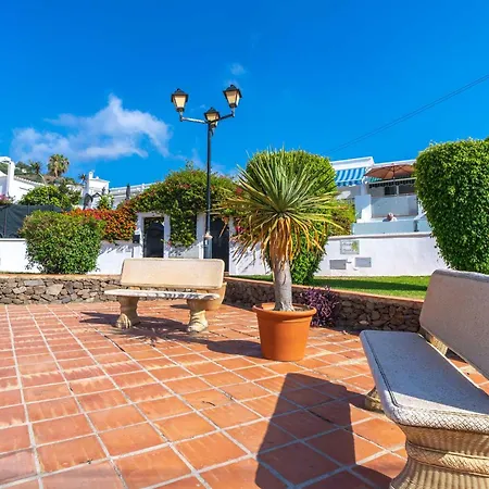Tropicana 6c - With Sea Views, Large Terrace And Bbq *