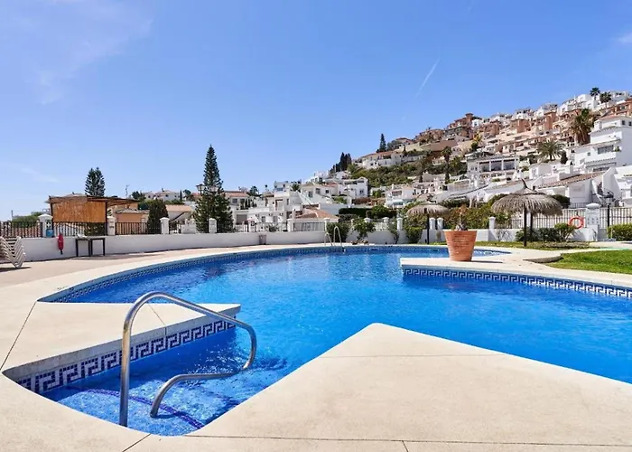 Tropicana 6c - With Sea Views, Large Terrace And Bbq