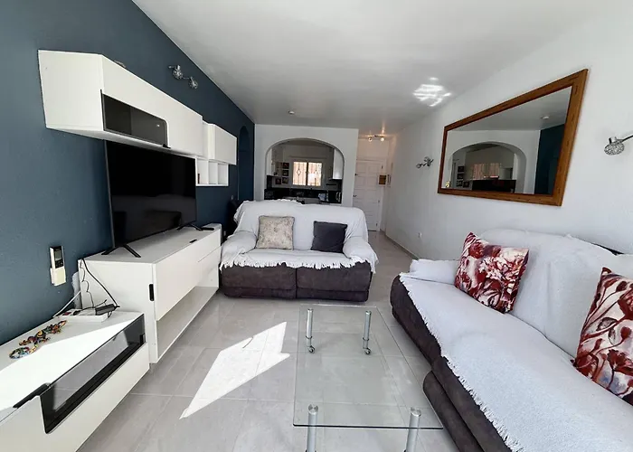 Apartament Tropicana 6c - With Sea Views, Large Terrace And Bbq *