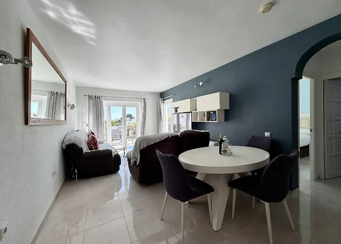 Tropicana 6c - With Sea Views, Large Terrace And Bbq * Nerja