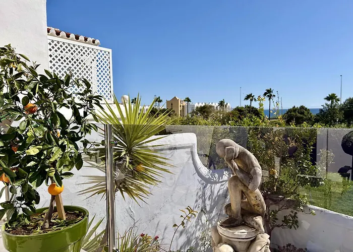 Tropicana 6c - With Sea Views, Large Terrace And Bbq Apartament