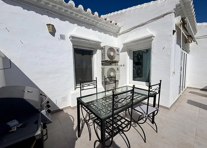 Tropicana 6c - With Sea Views, Large Terrace And Bbq * Nerja